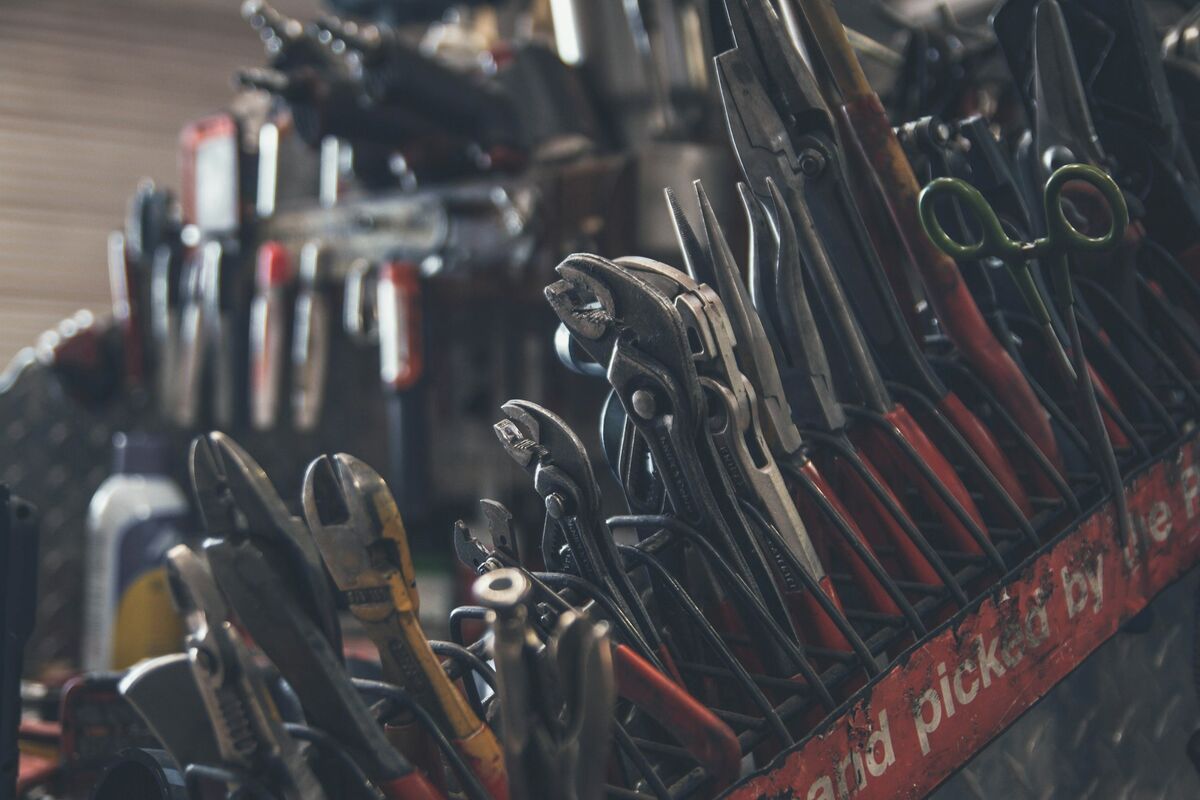 Professional construction tools and equipment